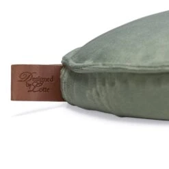 Designed By Lotte Kratzsäule Yenna Grün 41x41x70cm 10 Designed By Lotte Kratzsäule Yenna Grün 41x41x70cm -Haustierprodukte designedbylotte kratzstamm yenna 4