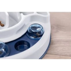 Trixie Dog Activity Slide & Feed Strategiespiel 7 Trixie Dog Activity Slide & Feed Strategiespiel -Haustierprodukte trixie activity slide and feed 2